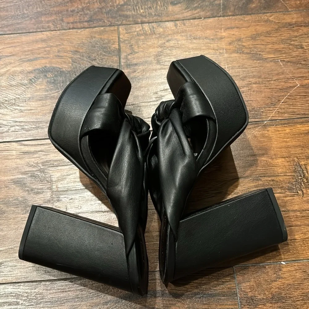 Nordstrom wrapped platform